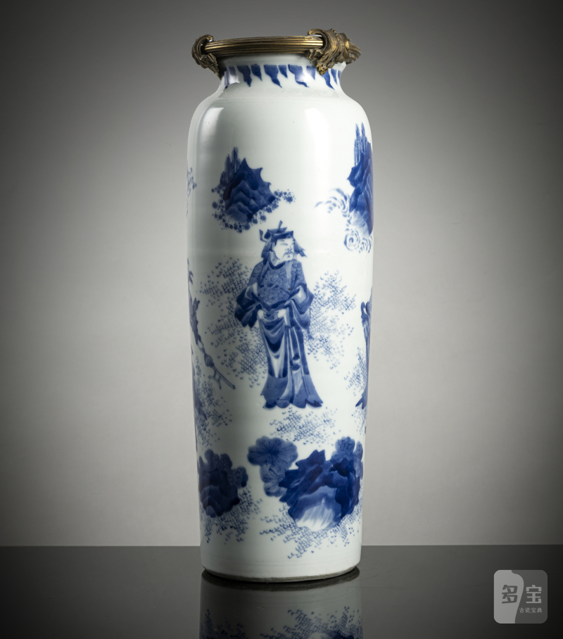 A blue and white 'warriors' sleeve vase (rolwagen) with gilt bronze mount - 图3